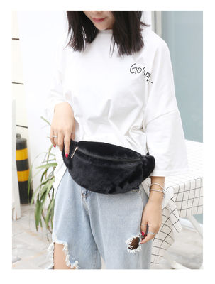 공장도 가격 인조 토끼 털 허리 가방 겨울 범백 여성 여행은 멋진 동전 휴대폰 팁 우연한 자금 가방을 거저 얻습니다