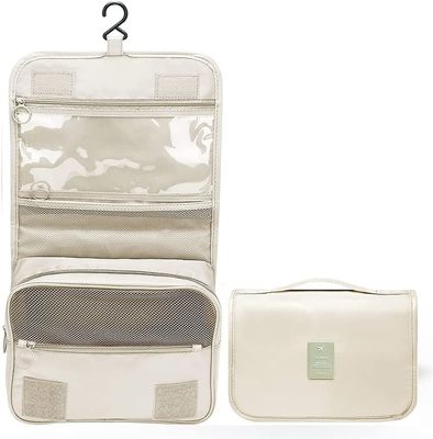 큰 옥스퍼드 여성은 화장용 가방 주최 돕 장비 벽걸이를 여행합니다